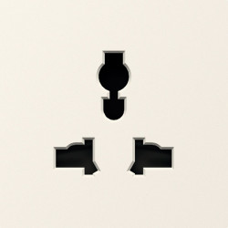 Donel A07 матовый кремовый накладка для  розетки мультистандарт, со шторками 16A 250 В~,серия DB - фото