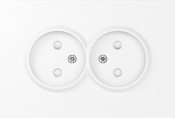 Donel S08 глянцевый белый накладка для розетки 2-й без заземления, со шторками 16A 250 В~,серия DB - фото